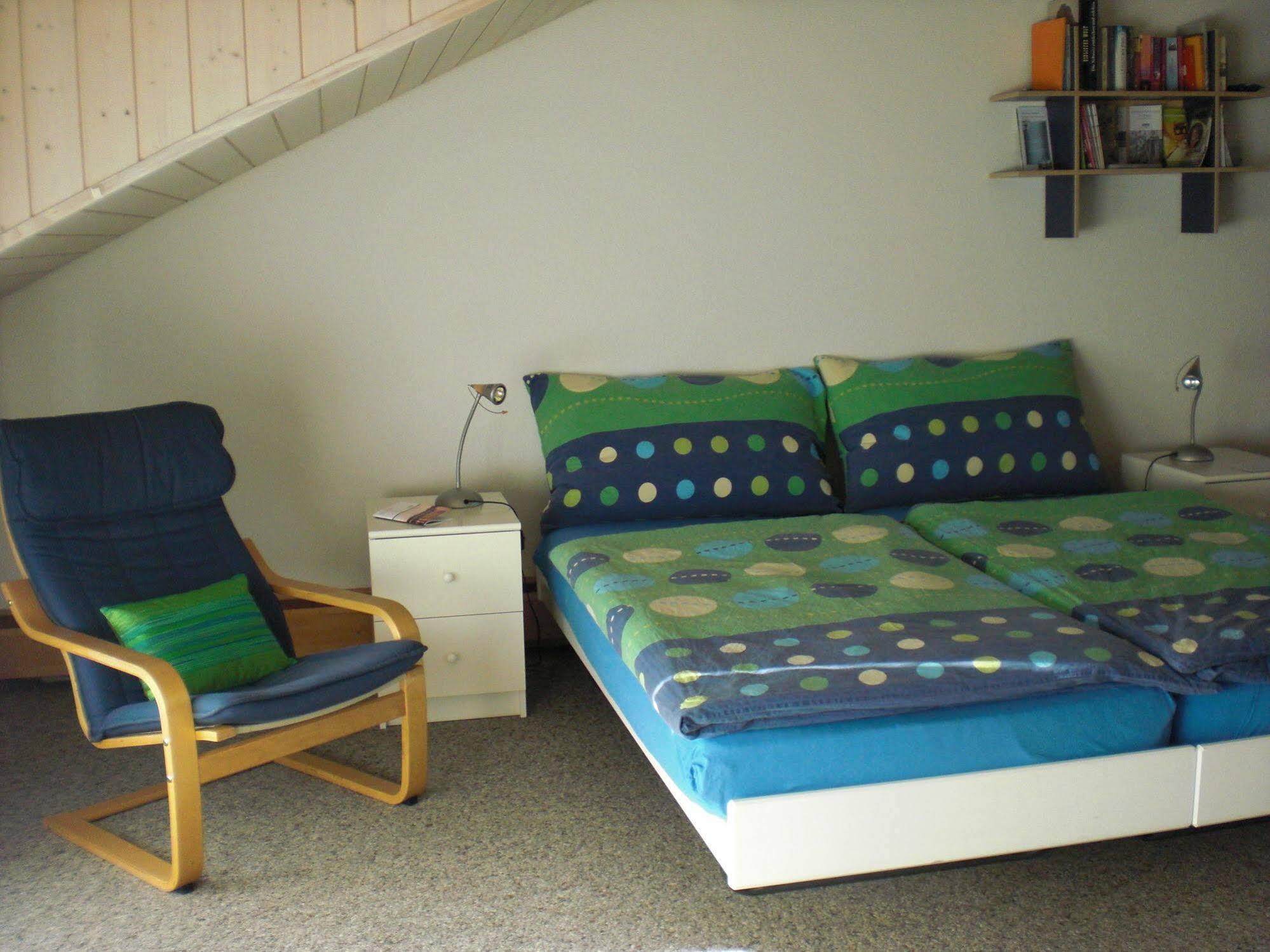 Bed and Breakfast Mybednbreakfast In Bottmingen Екстер'єр фото