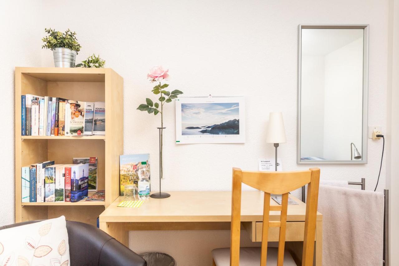 Bed and Breakfast Mybednbreakfast In Bottmingen Екстер'єр фото