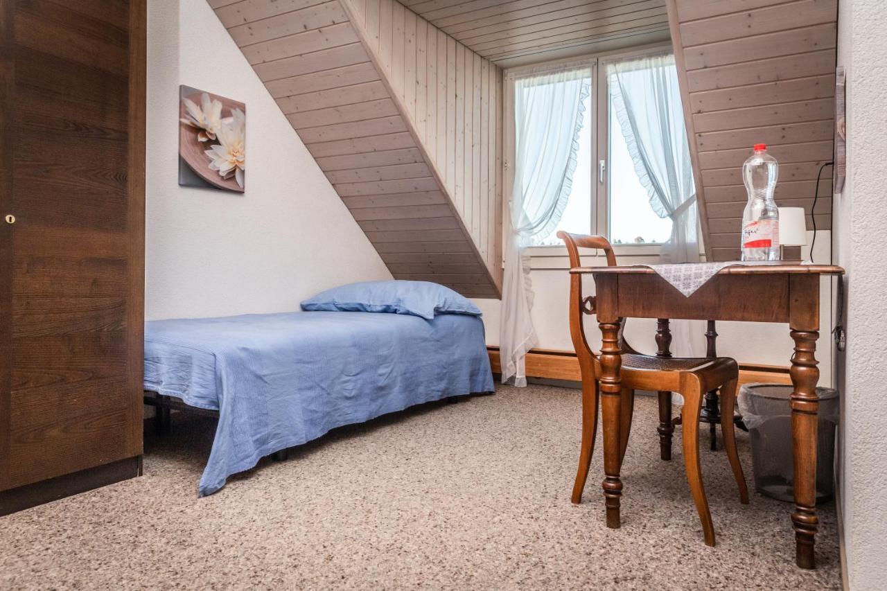 Bed and Breakfast Mybednbreakfast In Bottmingen Екстер'єр фото