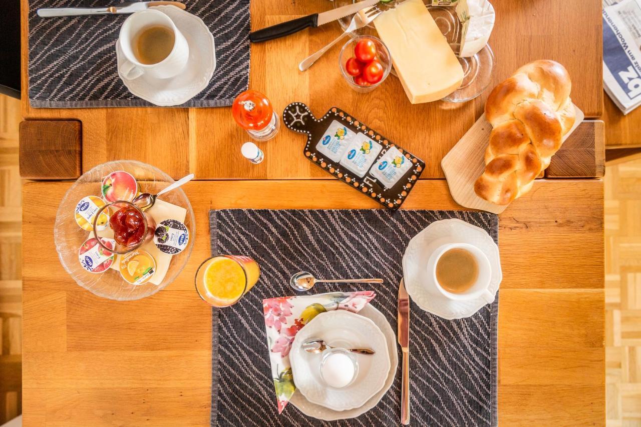 Bed and Breakfast Mybednbreakfast In Bottmingen Екстер'єр фото